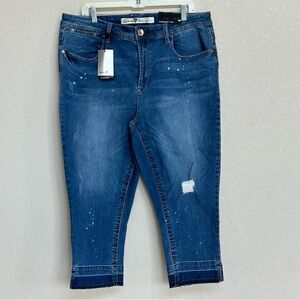 NWT Seven7 Worn & Torn Destructed Denim Jeans Women’s 16W Dark Wash Distressed